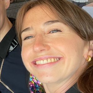 Meet your Posher, Frances